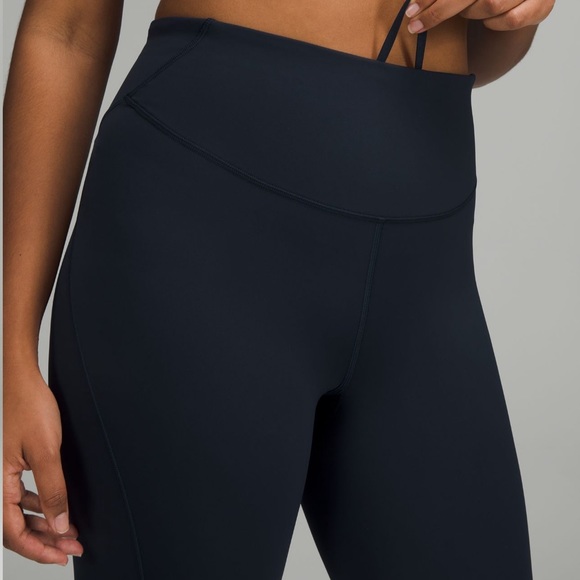Lululemon Base Pace High-Rise Running Tight 25" - Picture 4 of 8